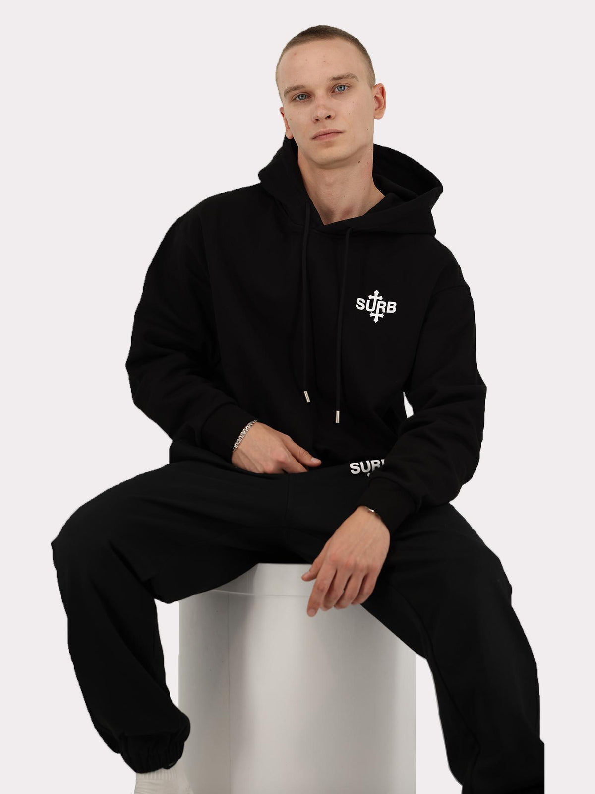 Supreme Mens