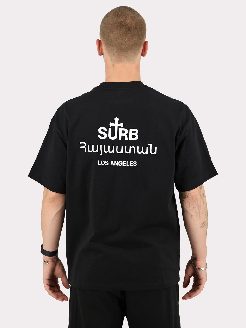 ESSENTIAL Mens